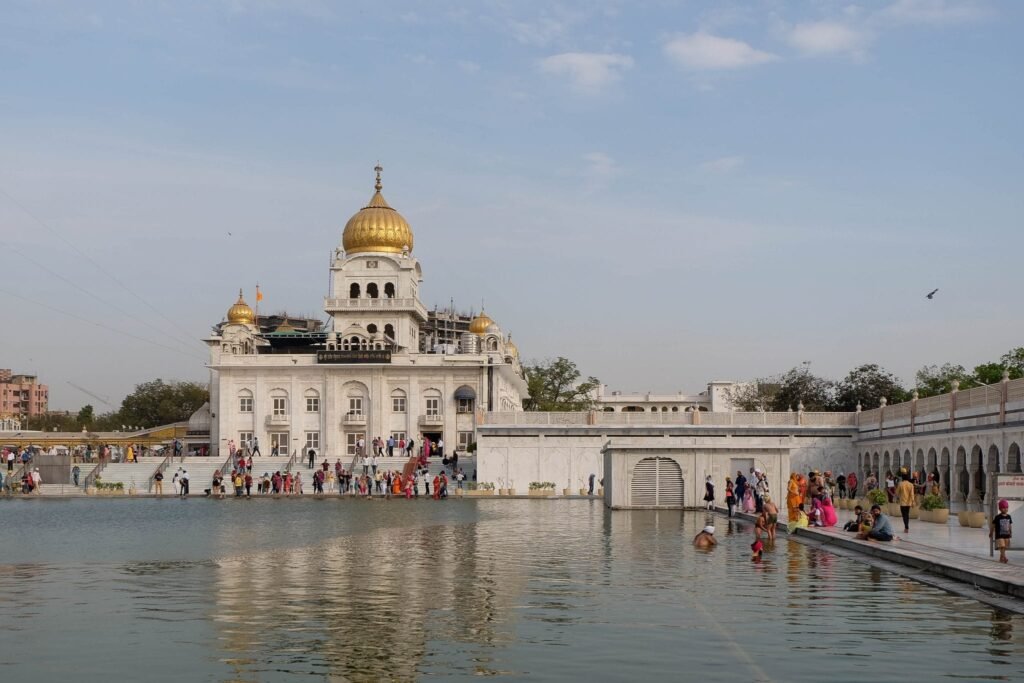Nearest Delhi Metro Station to Bangla Sahib Gurudwara Explained 5 Bangla Sahib gurudwara Nearest Delhi Metro Station to Bangla Sahib Gurudwara Explained