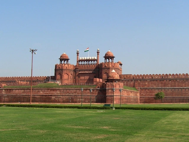 Other Metro Station Near Red Fort